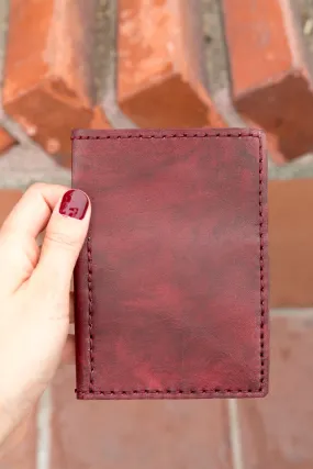 LEATHER PASSPORT CASE//MERLOT