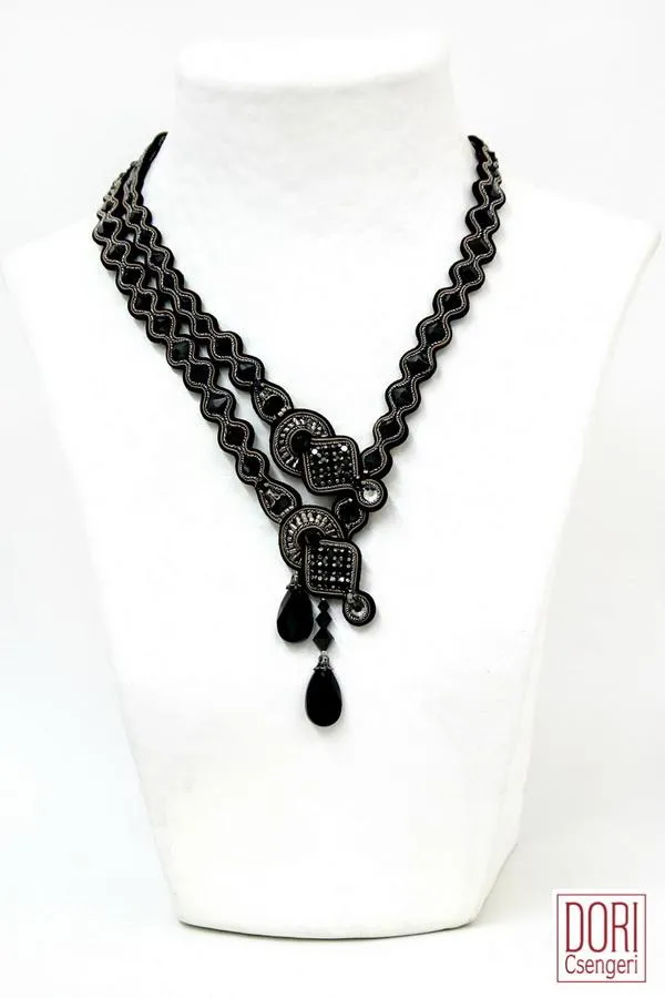 Madison V Shape Necklace