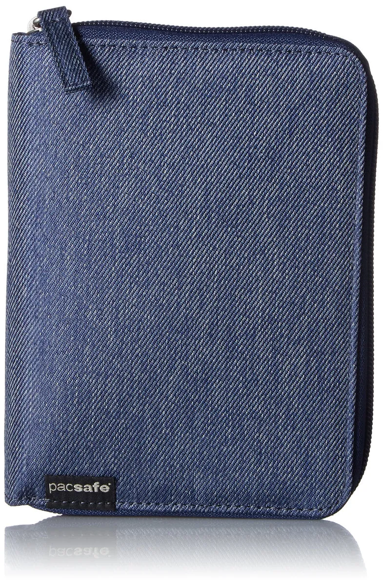 Pacsafe Pacsafe RFIDsafe LX150 RFID blocking zippe passport wallet