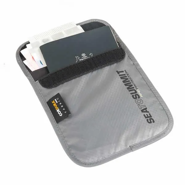 Sea to Summit RFID Passport Pouch