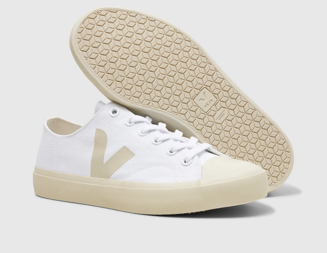 Veja Wata II Low Pierre / White